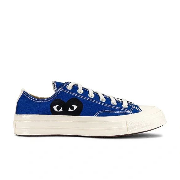 Converse Blue Sneakers with Black Heart Motif ccomme des garson Play - Picture 5 of 10